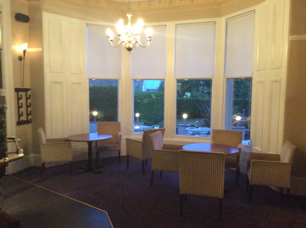 Taychreggan Hotel Dundee Buitenkant foto