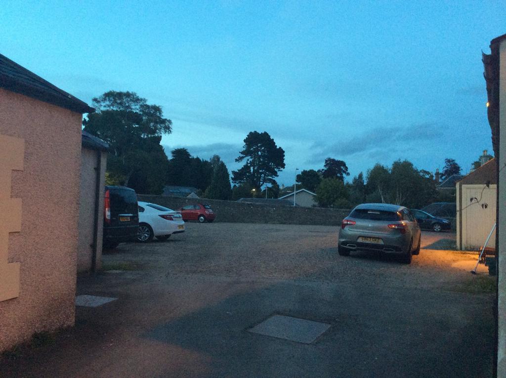 Taychreggan Hotel Dundee Buitenkant foto