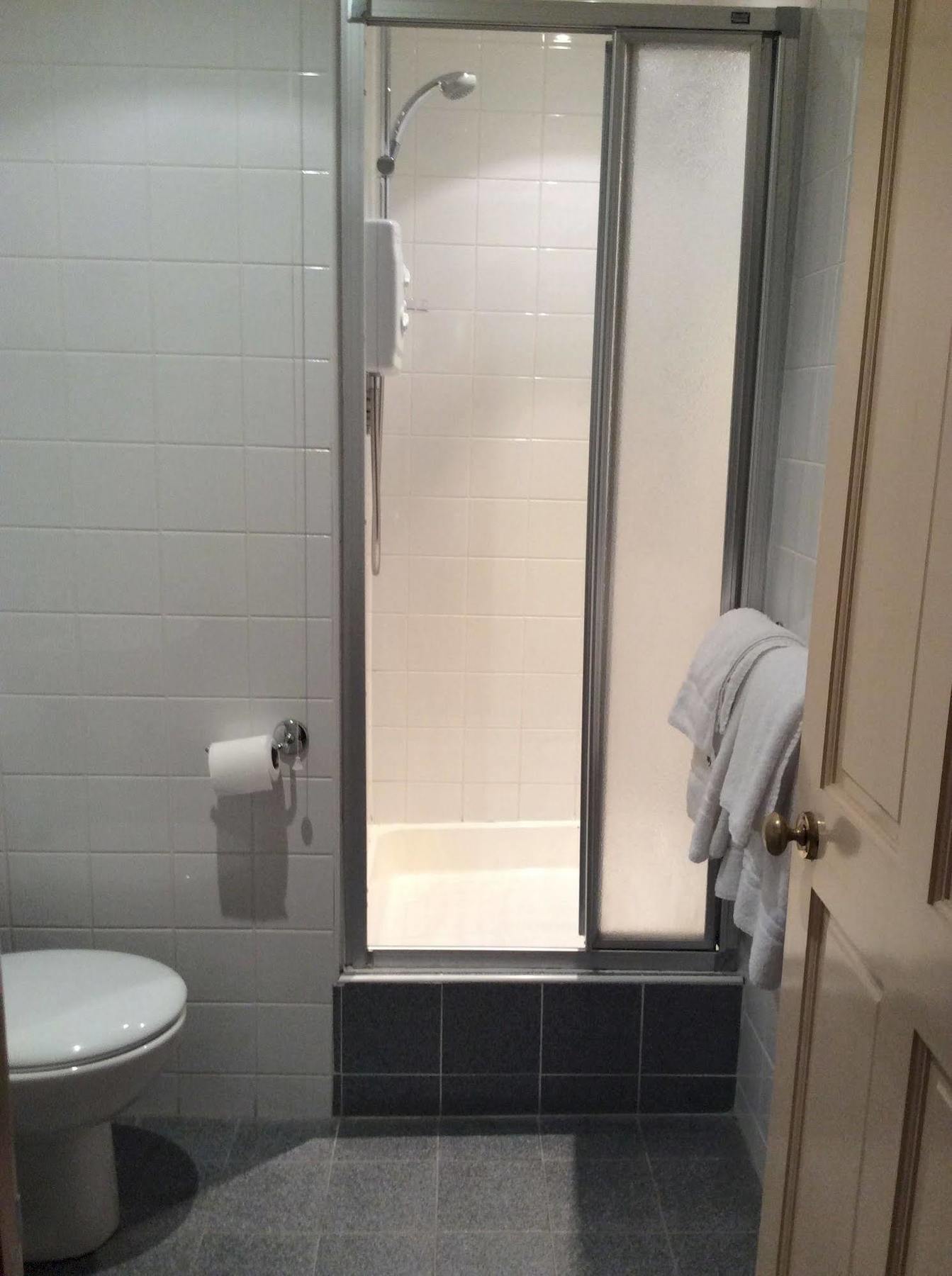 Taychreggan Hotel Dundee Buitenkant foto