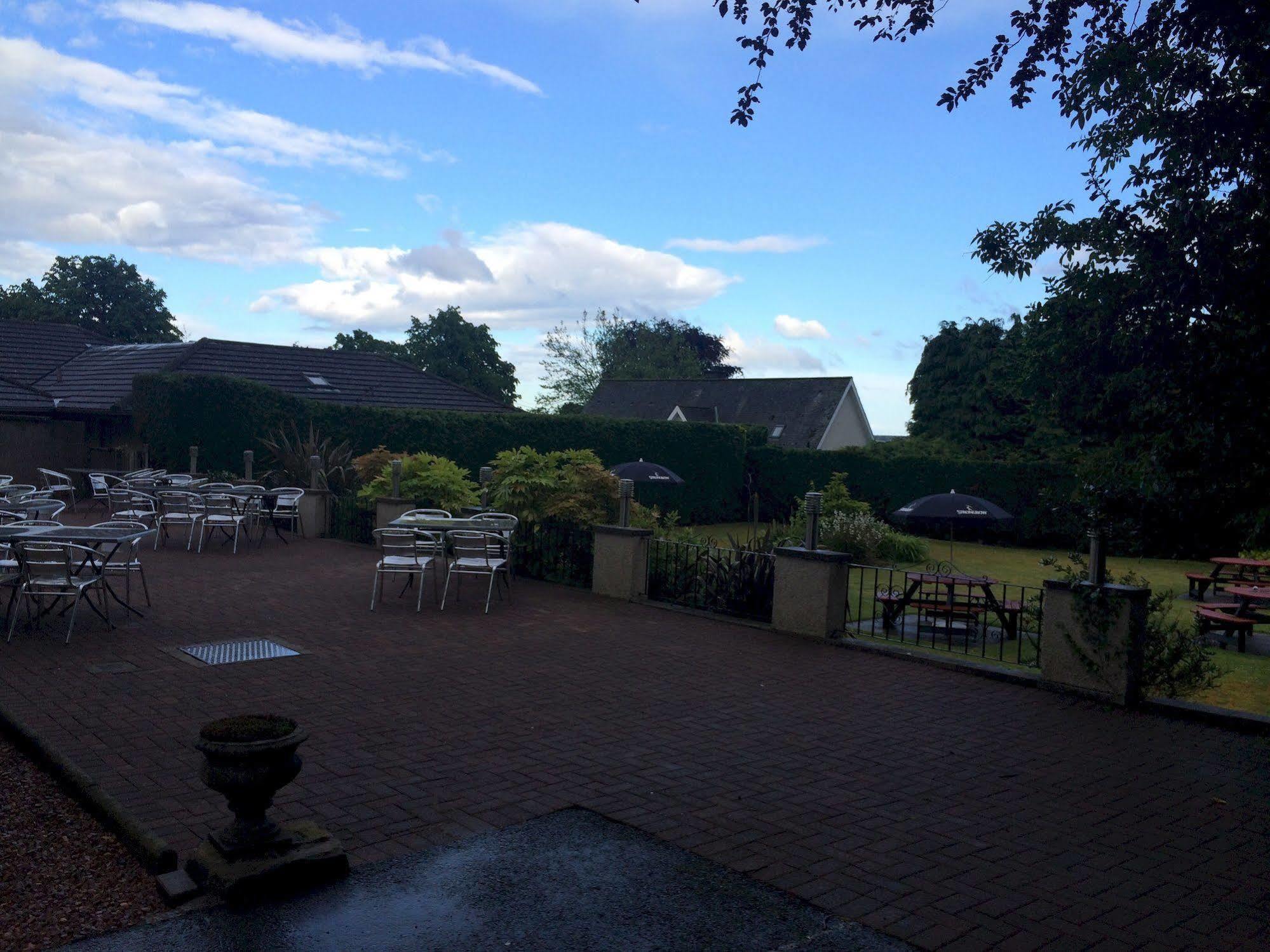 Taychreggan Hotel Dundee Buitenkant foto